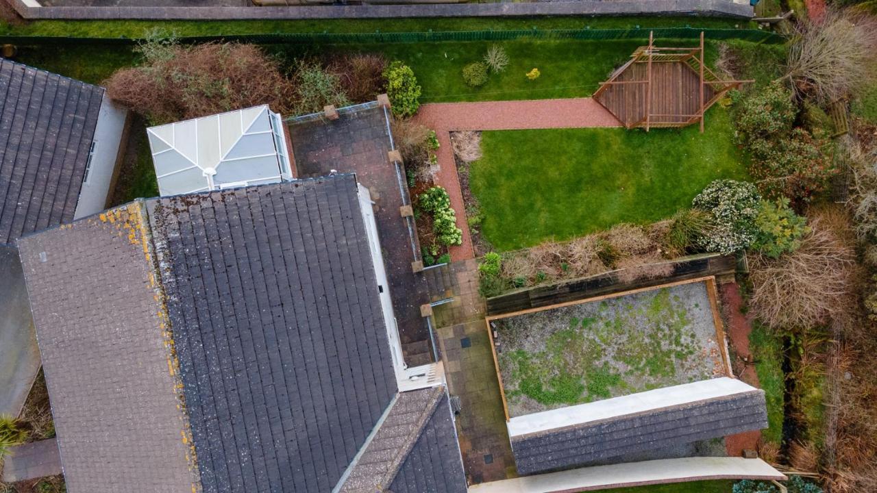 Comfy Cumbrian Stay Distington ภายนอก รูปภาพ